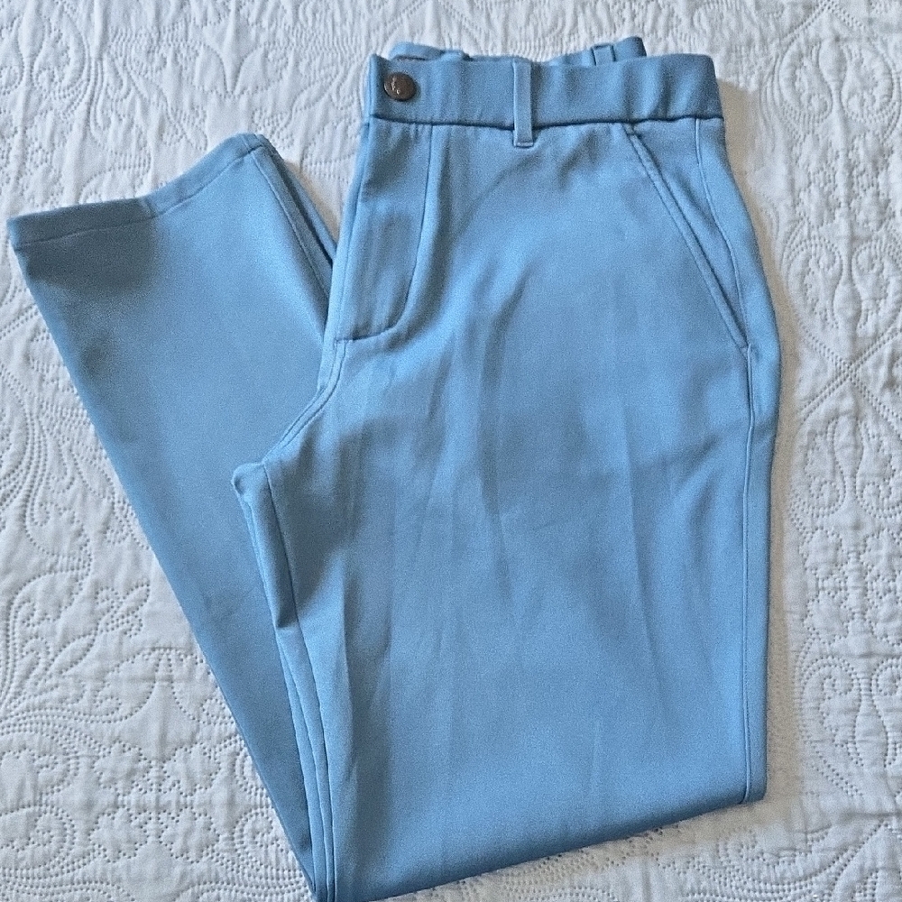 Greyson Blue Chinos with Crisp Flat Front Design